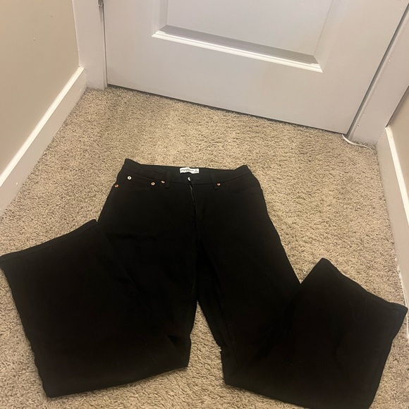 Abercrombie & Fitch Denim - Abercrombie & Fitch The 90s Relaxed High Rise Black Jeans